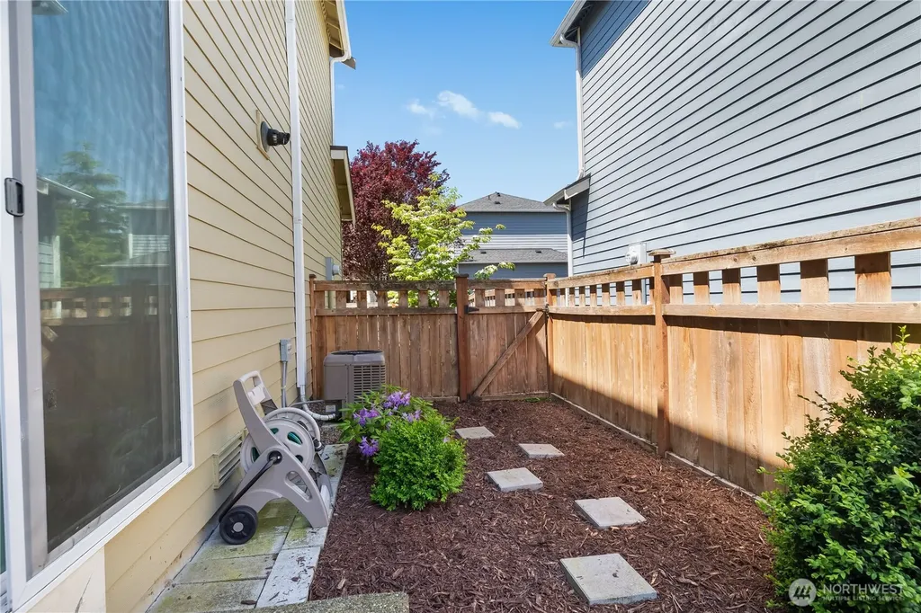 3363 NE Hydra Lacey WA 98516