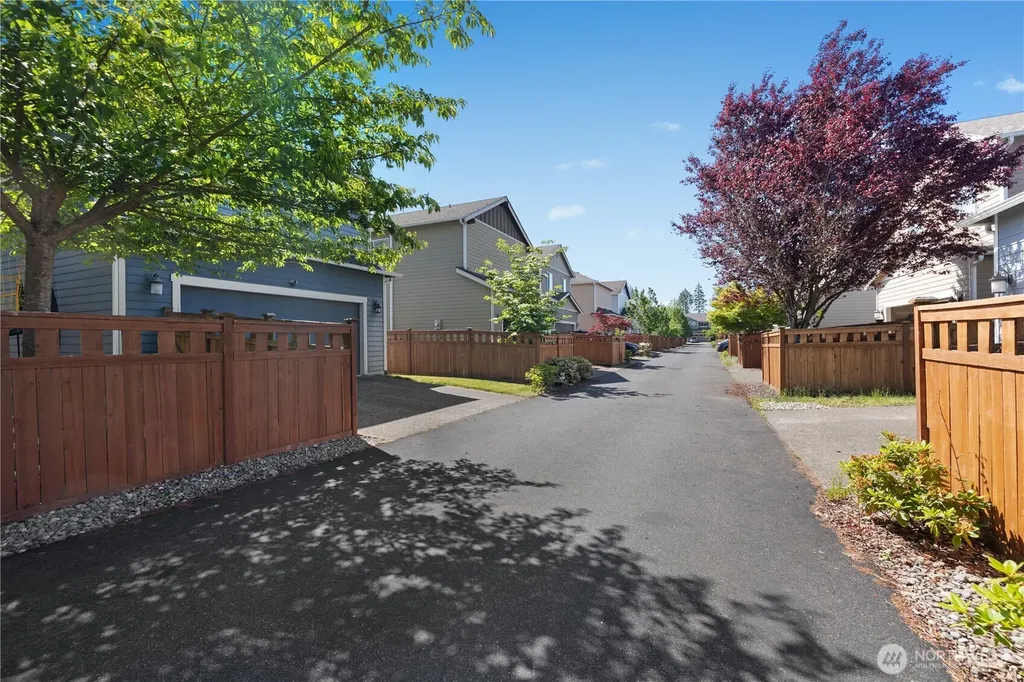 3363 NE Hydra Lacey WA 98516