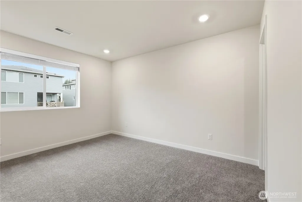 33207 SE Stevens Street Black Diamond WA 98010