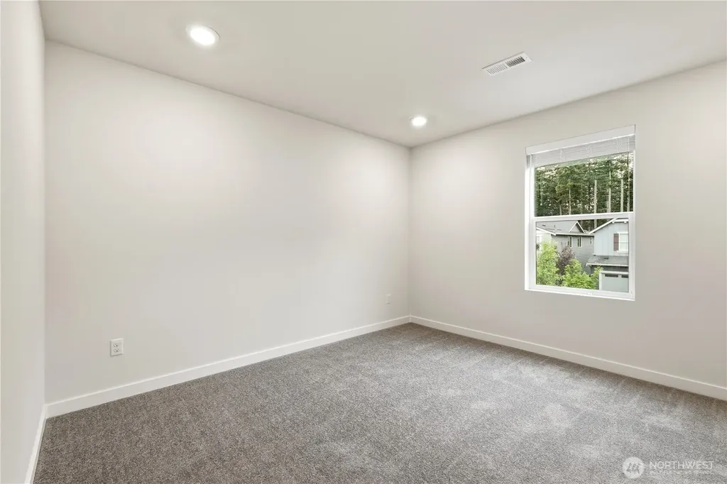 33207 SE Stevens Street Black Diamond WA 98010