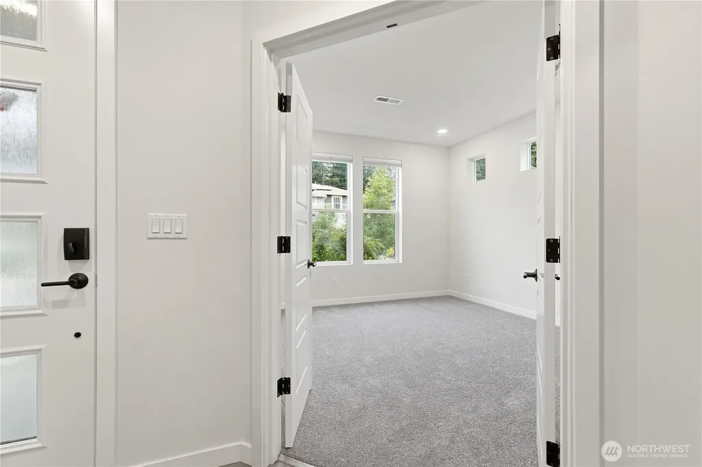 33207 SE Stevens Street Black Diamond WA 98010