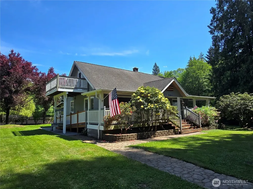 21911 123rd Avenue NE Arlington WA 98223