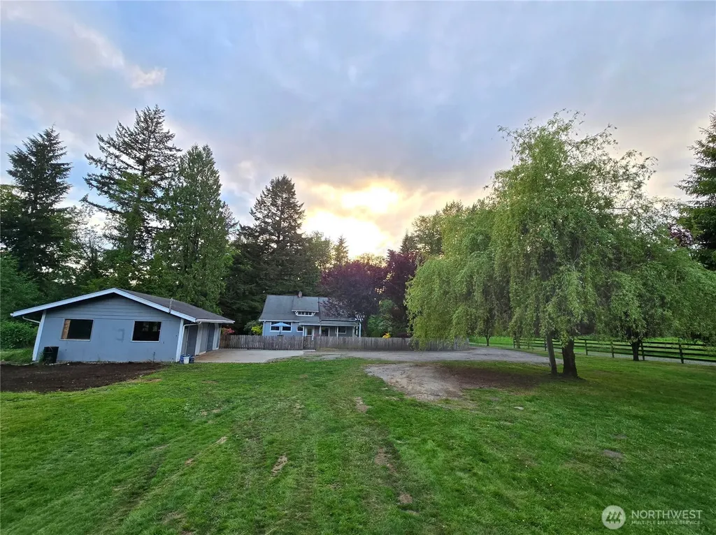 21911 123rd Avenue NE Arlington WA 98223