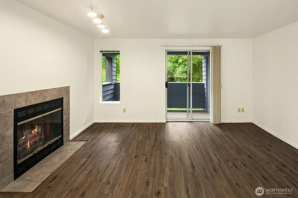 170 Newport Way NW Issaquah WA 98027