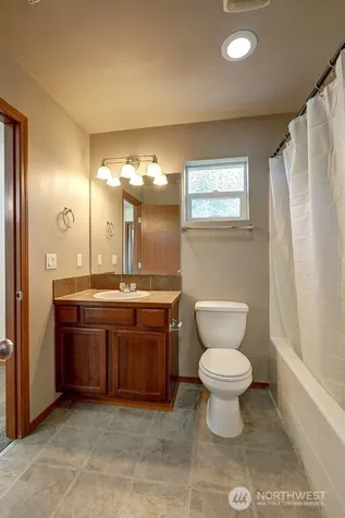 17803 79th Avenue Ct E Puyallup WA 98375