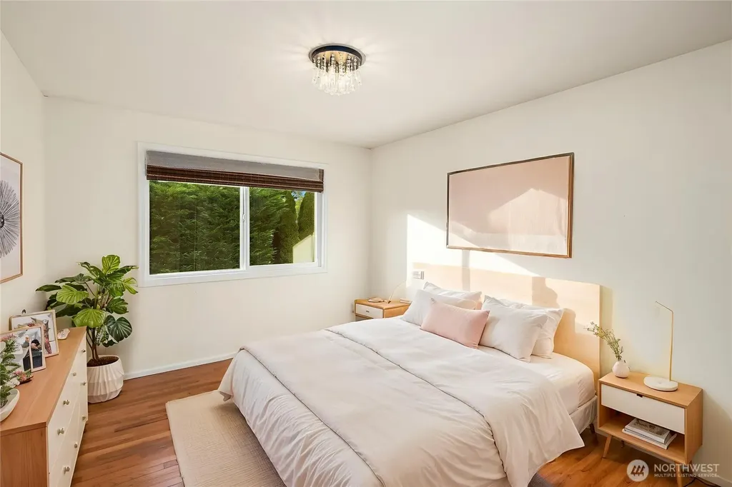 2215 271st Court SE Sammamish WA 98075