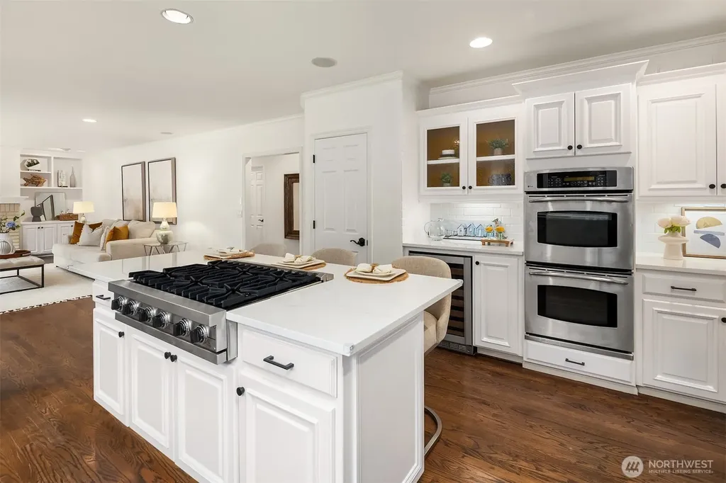 2215 271st Court SE Sammamish WA 98075