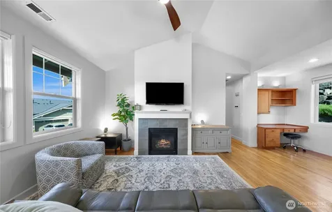 2612 River Vista Lane Mount Vernon WA 98273