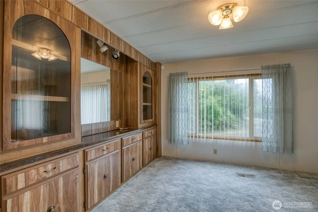 276 Summit Avenue Hoquiam WA 98550