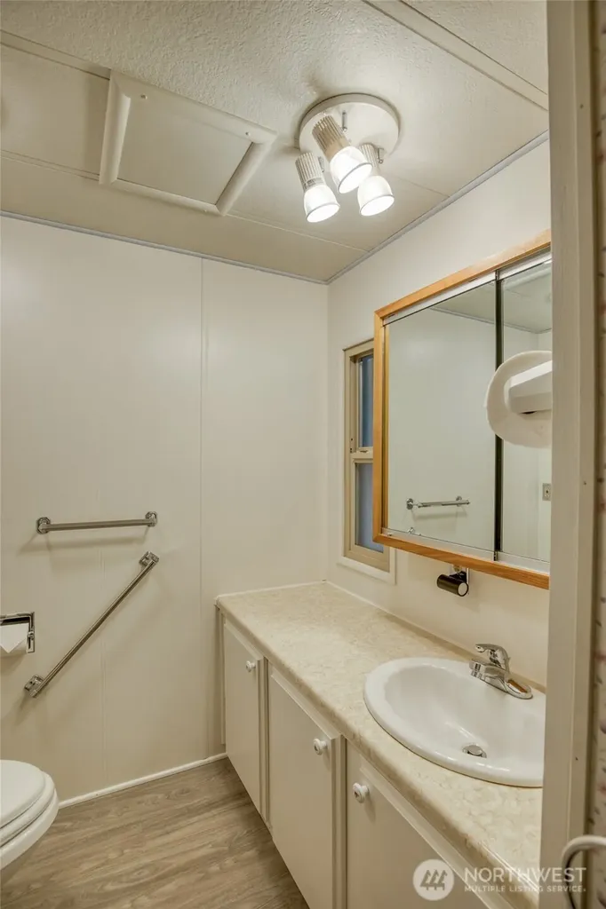 276 Summit Avenue Hoquiam WA 98550