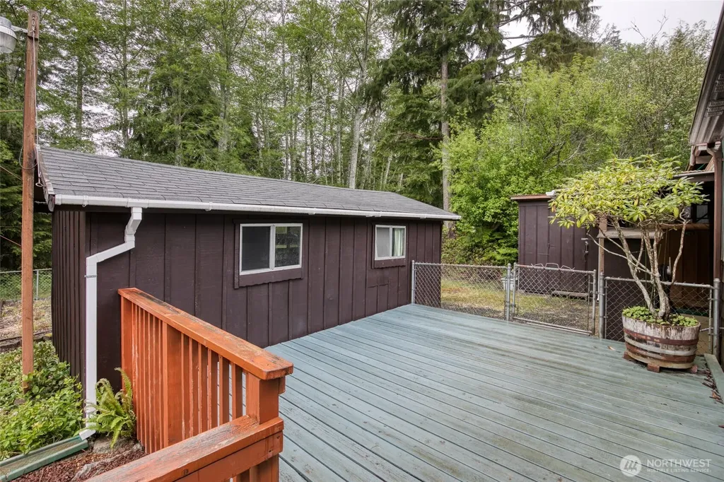 276 Summit Avenue Hoquiam WA 98550