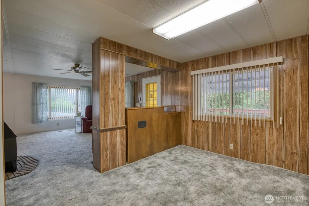 276 Summit Avenue Hoquiam WA 98550