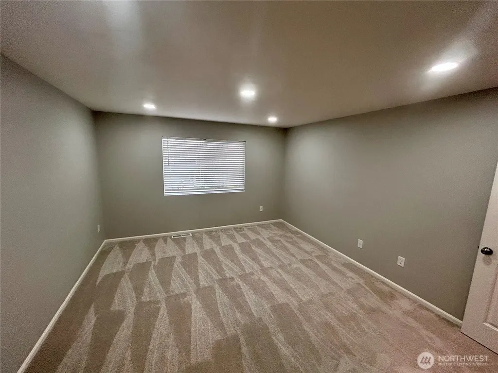 8325 39th Street NE Marysville WA 98270