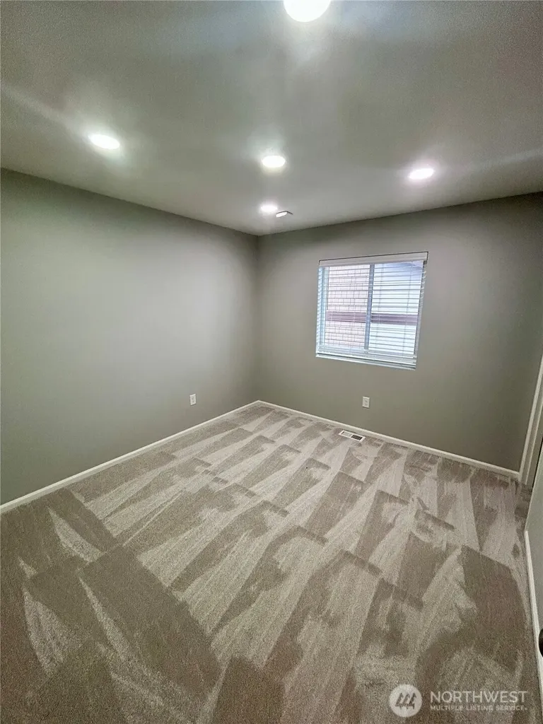 8325 39th Street NE Marysville WA 98270