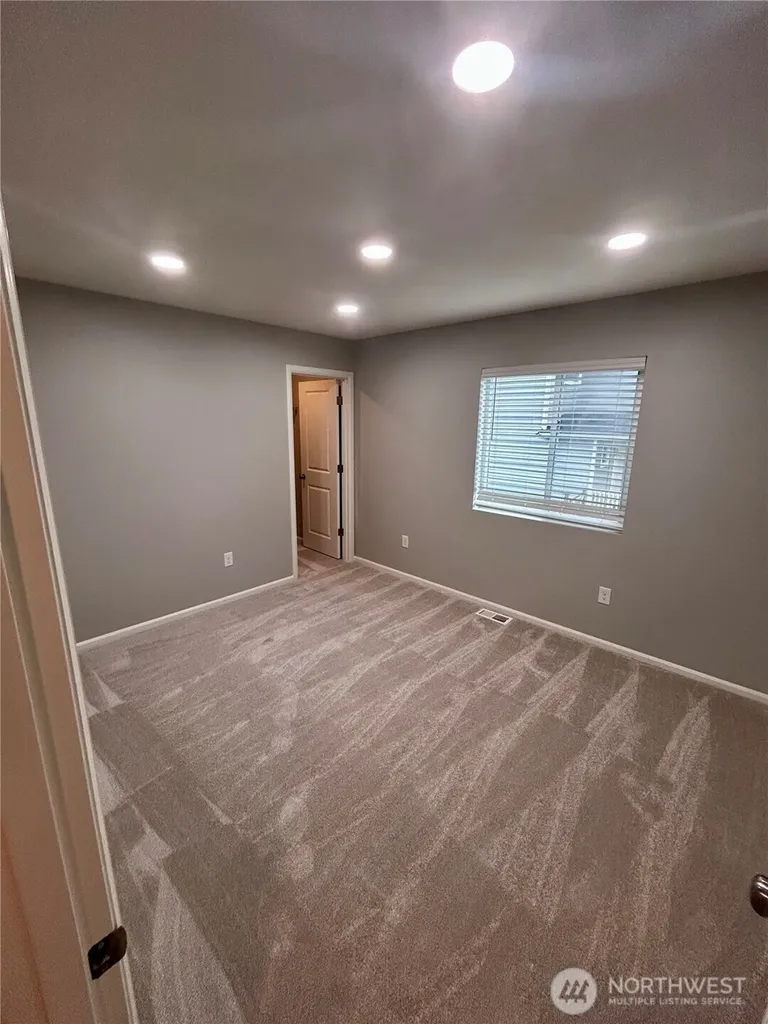8325 39th Street NE Marysville WA 98270
