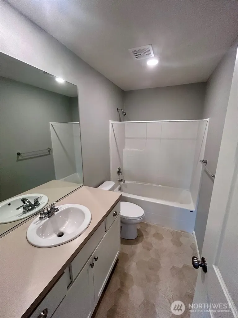 8325 39th Street NE Marysville WA 98270