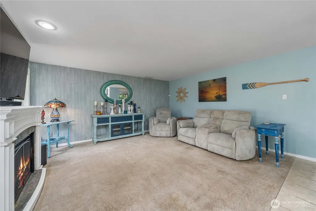 1719 126th Avenue E Puyallup WA 98372