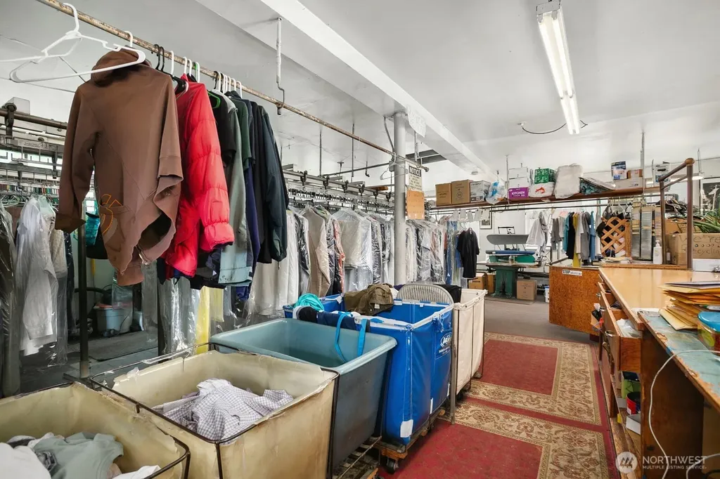 9432 Rainier Avenue S Seattle WA 98118