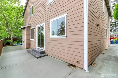 17837 110th Place SE Renton WA 98055