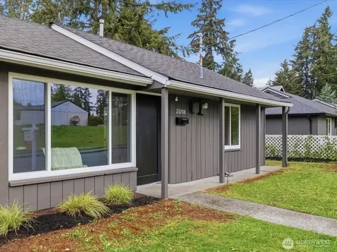 23208 54th Ave W Mountlake Terrace WA 98043
