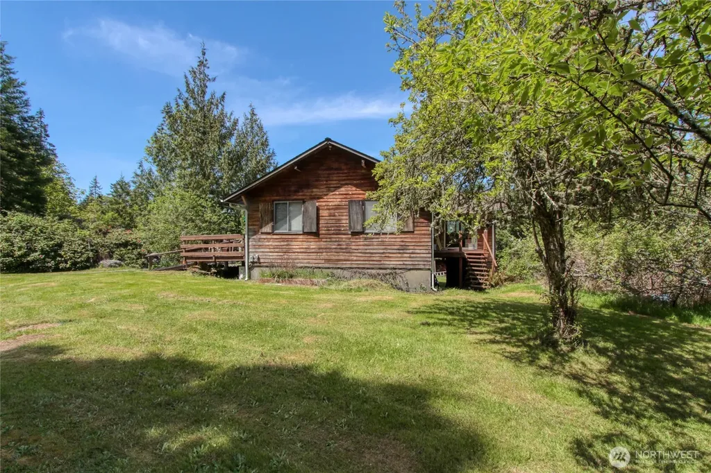 12426 NE Phillip Drive S Kingston WA 98346