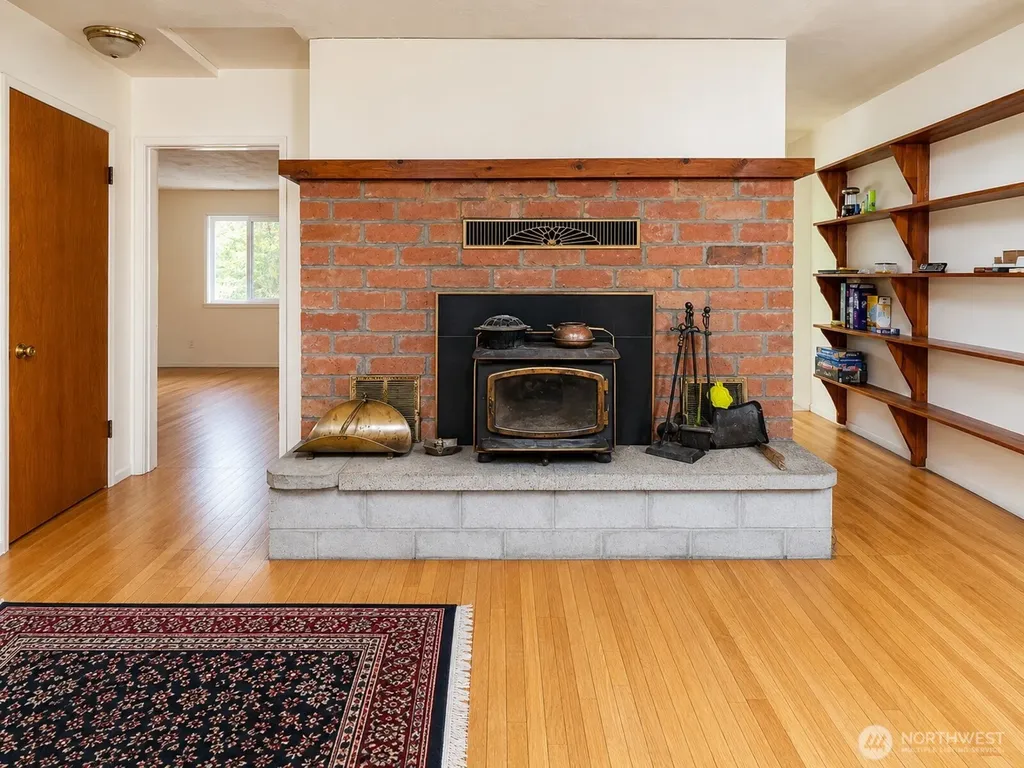 12426 NE Phillip Drive S Kingston WA 98346