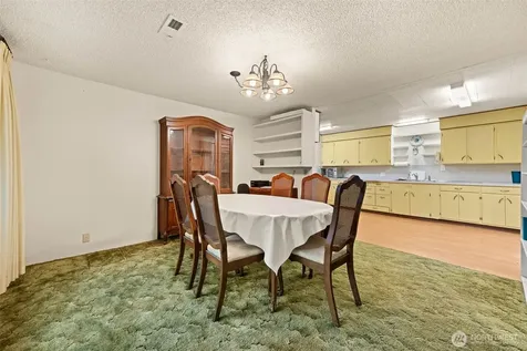 5615 Maltby Road Woodinville WA 98072
