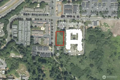 1215 9th Street SE Puyallup WA 98372