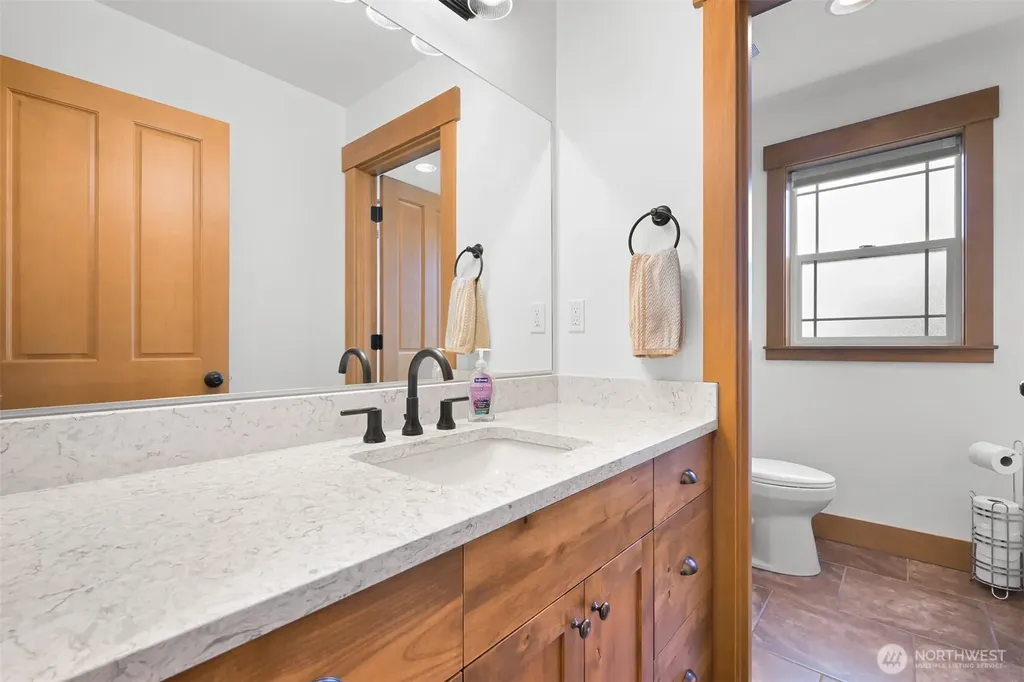 502 Westview Place Nooksack WA 98276