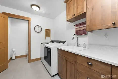 502 Westview Place Nooksack WA 98276