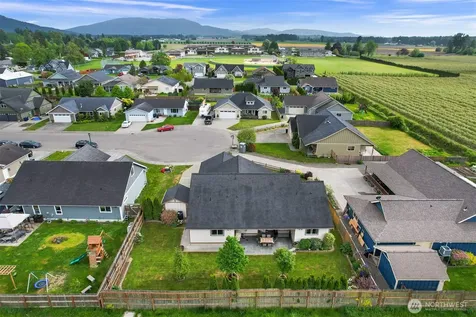 502 Westview Place Nooksack WA 98276