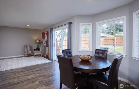 519 SE Mockingbird Drive College Place WA 99324
