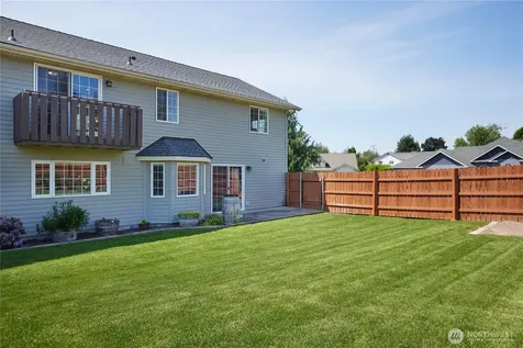 519 SE Mockingbird Drive College Place WA 99324