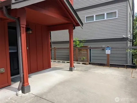 2138 N 113th Street Seattle WA 98133