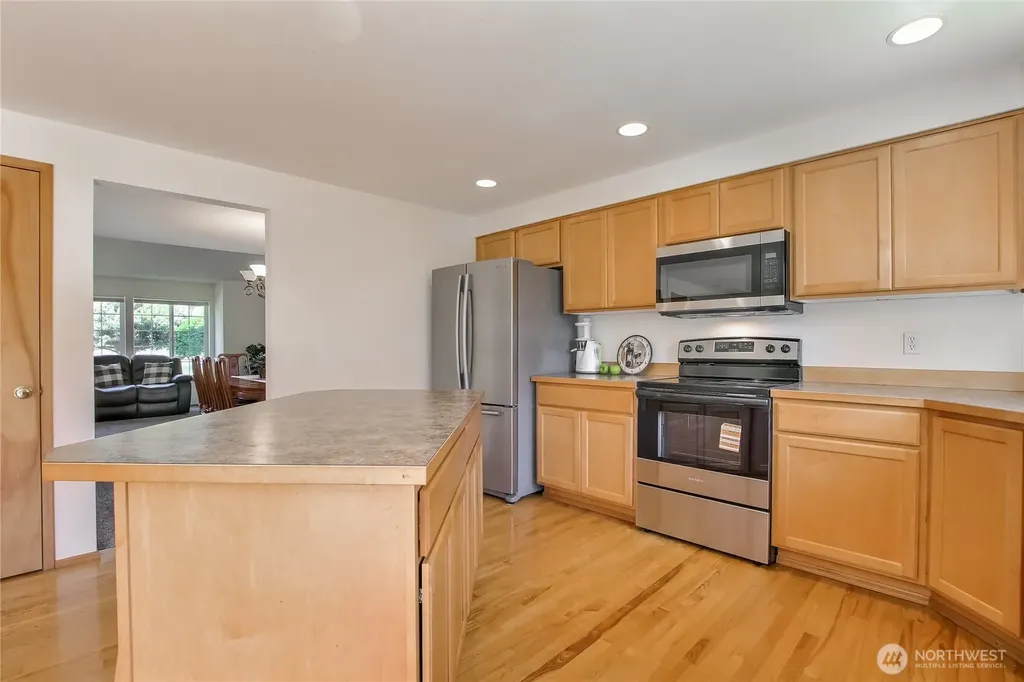 3445 S 382nd Street Auburn WA 98001