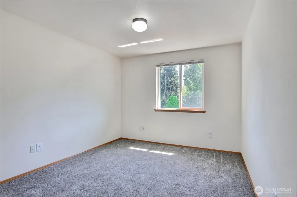 3445 S 382nd Street Auburn WA 98001