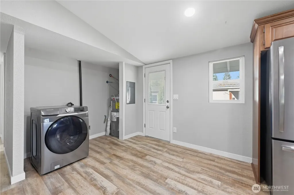 20406 Little Bear Creek Road Woodinville WA 98072