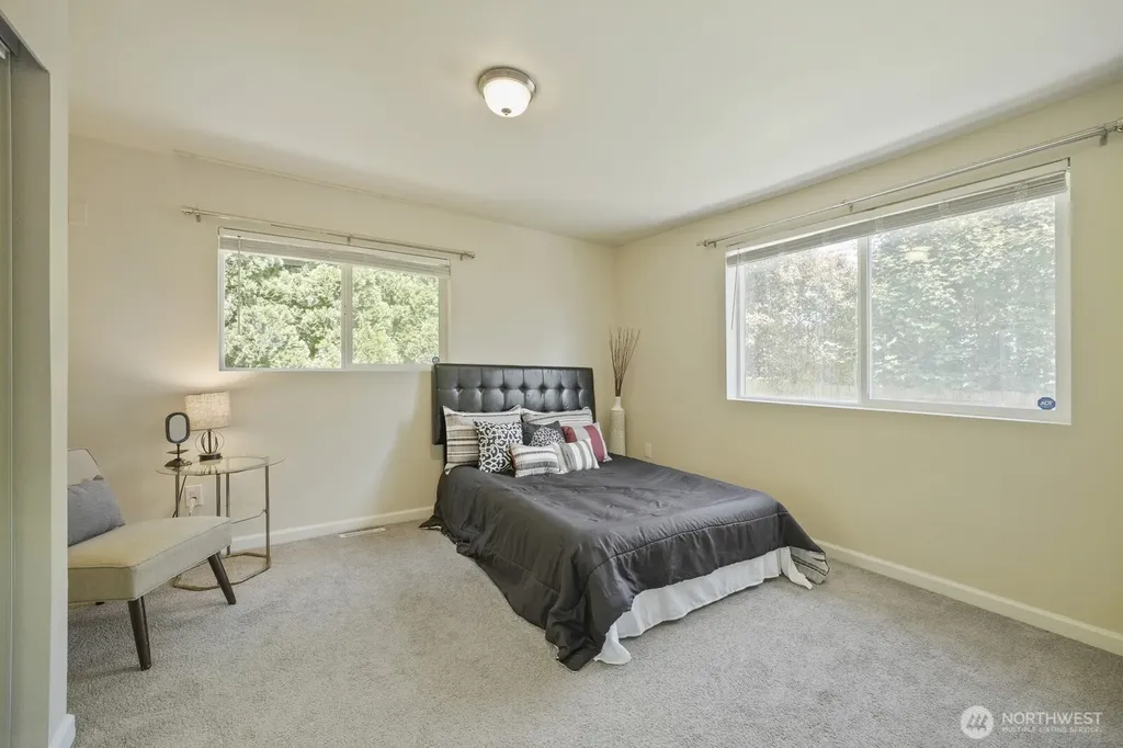 3611 E I Street Tacoma WA 98404