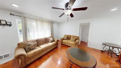 218 S 24th Street S Mount Vernon WA 98274