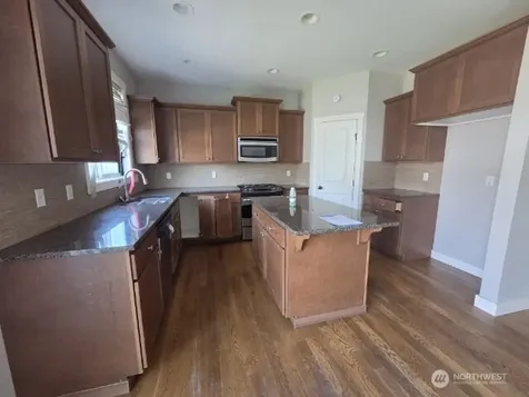8011 134th Street Ct E Puyallup WA 98373