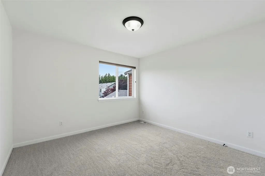 4501 Mckinley Street NE Lacey WA 98516