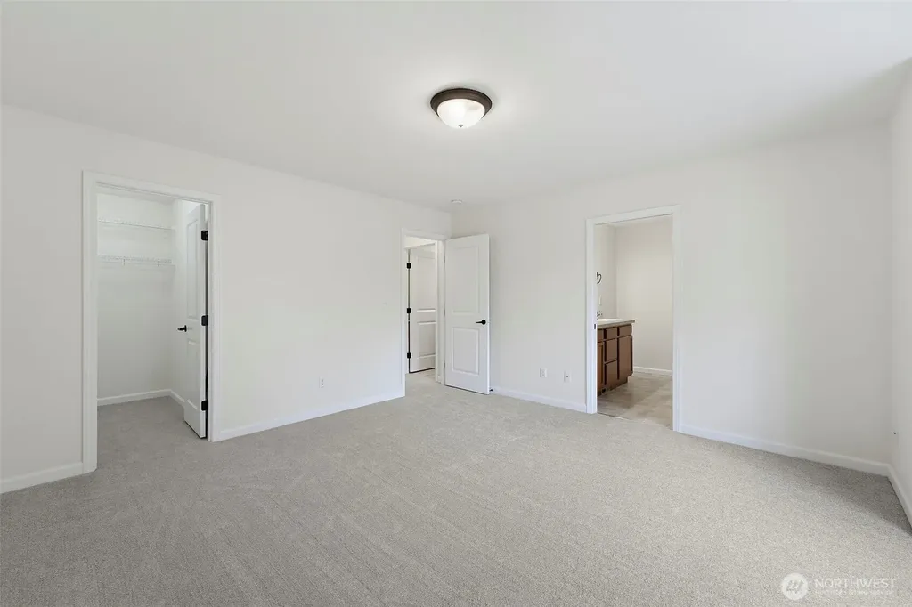4501 Mckinley Street NE Lacey WA 98516