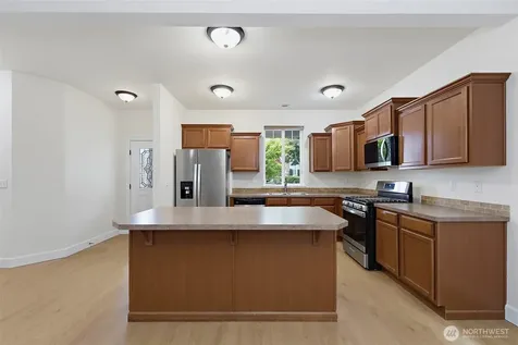 4501 Mckinley Street NE Lacey WA 98516
