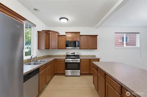 4501 Mckinley Street NE Lacey WA 98516