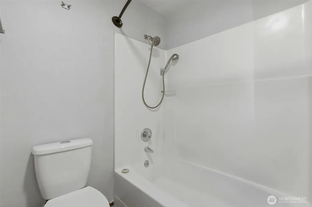1104 Dibb Street Bremerton WA 98310