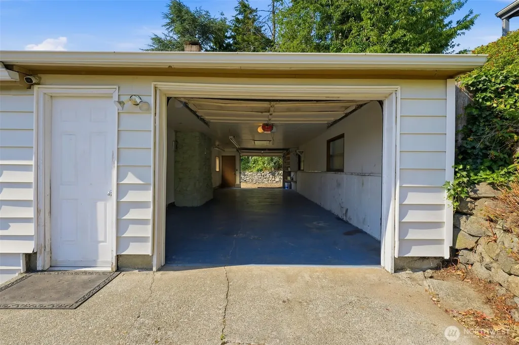 1104 Dibb Street Bremerton WA 98310