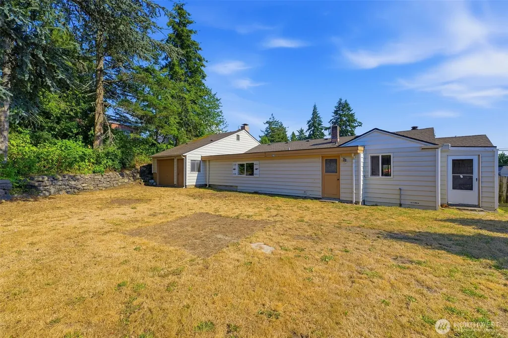 1104 Dibb Street Bremerton WA 98310