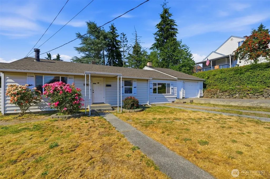 1104 Dibb Street Bremerton WA 98310
