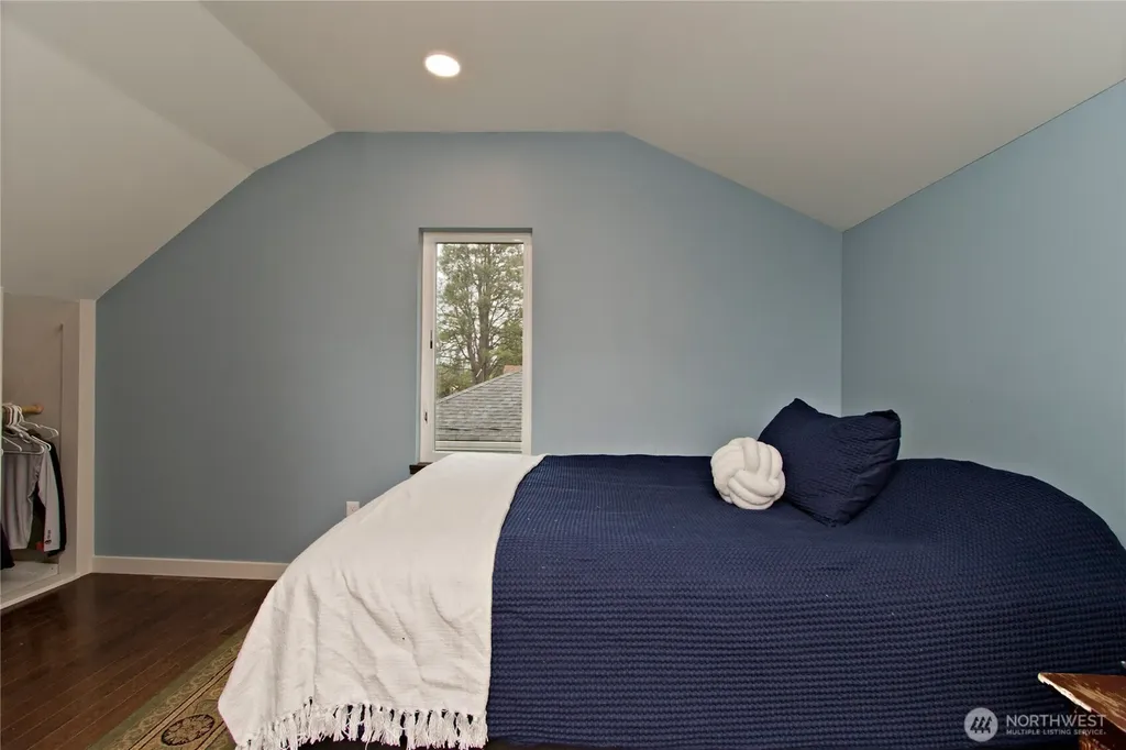 2003 Wells Street Enumclaw WA 98022