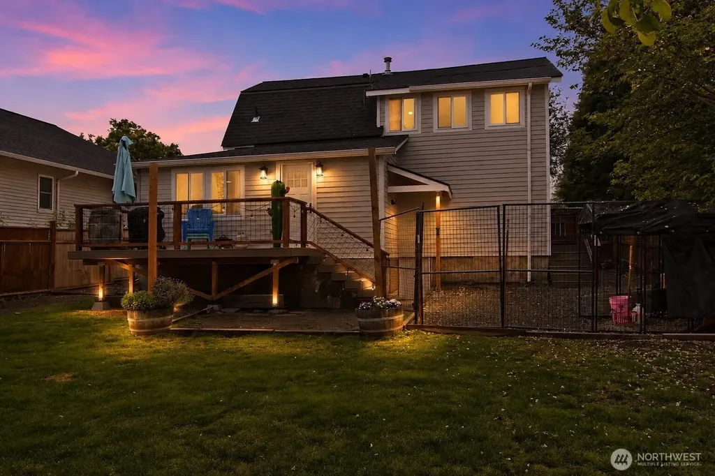 2003 Wells Street Enumclaw WA 98022